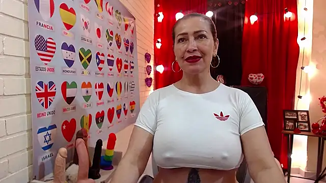 Sarah teiku online show from December 2024 09:26:01 PM