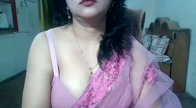 Snapshot of Cute_Mahi22 chatting on February 2025 06:20:02 AM Cute Mahi22 online show from February 2025 06:20:02 AM
