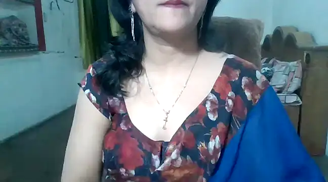 Snapshot of Cute_Mahi22 chatting on February 2025 05:10:02 PM Cute Mahi22 online show from February 2025 05:10:02 PM