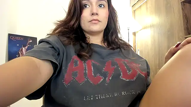 samantha cherry online show from November 2025 05:12:02 PM