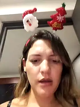 Mia Hampton online show from December 2024 10:58:02 PM