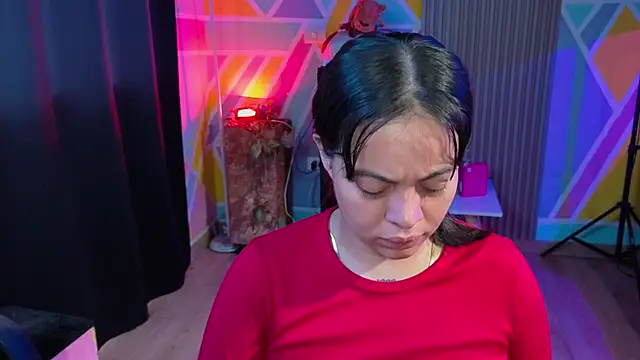 Cuttiealice online show from October 2025 11:29:02 AM