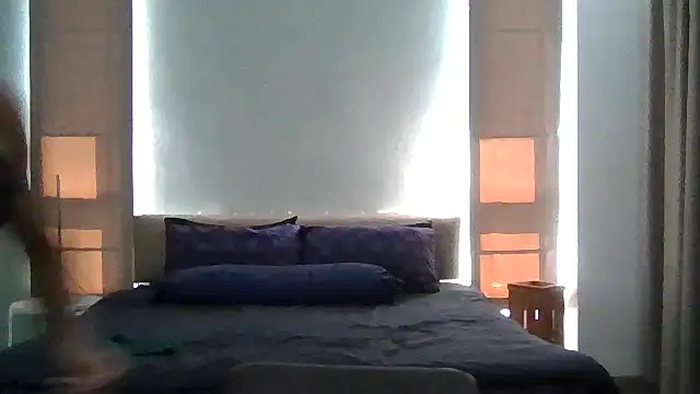 Snapshot of Devon2020 chatting on November 2025 07:36:02 AM Devon2020 online show from November 2025 07:36:02 AM