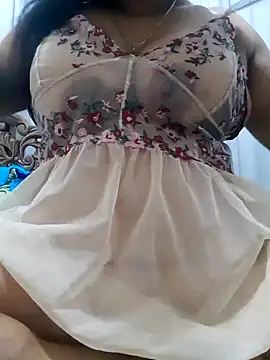 chubby wife online show from March 2025 07:07:02 PM