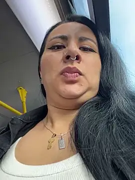 Snapshot of Abril_Luv chatting on February 2025 12:28:01 PM Abril Luv online show from February 2025 12:28:01 PM
