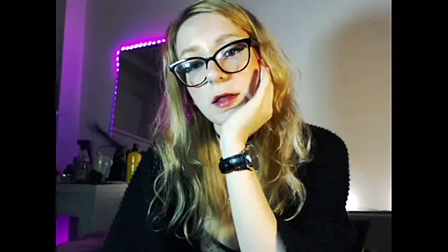 welliza online show from December 2024 01:28:01 AM