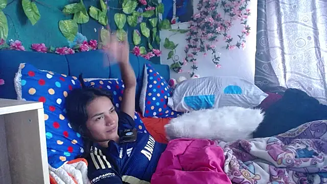 Samara Beltran online show from December 2024 07:55:01 PM