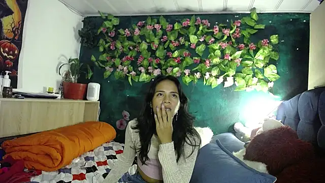 Samara Beltran online show from January 2025 04:04:02 AM