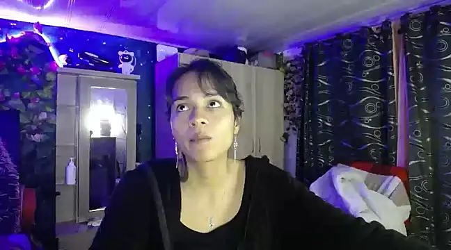 Samara Beltran online show from February 2025 04:39:02 AM