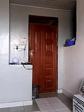 Snapshot of Prettybecs chatting on November 2025 07:00:01 AM Prettybecs online show from November 2025 07:00:01 AM