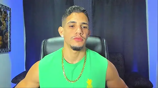 jhonnysnow17 online show from November 2025 10:41:02 PM