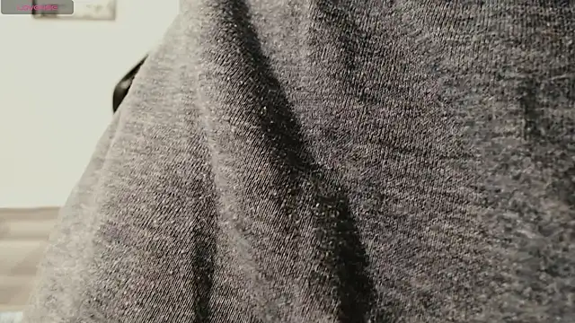 Snapshot of cutehairymacho chatting on November 2025 03:32:02 PM cutehairymacho online show from November 2025 03:32:02 PM