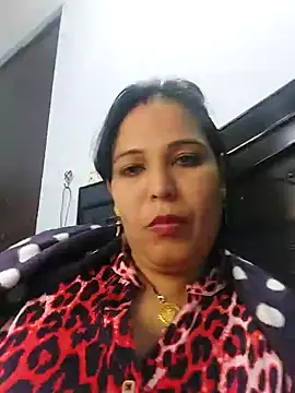Poojabhabi101 online show from December 2024 05:33:01 PM