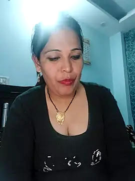 Poojabhabi101 online show from January 2025 05:05:01 PM