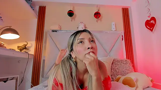 Happy tits online show from December 2024 06:14:01 PM