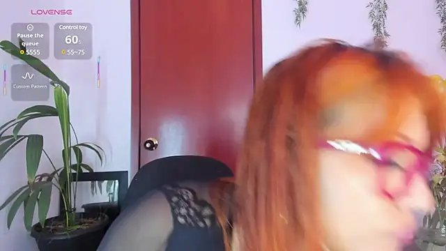 Snapshot of Victoria_Caruso chatting on March 2025 08:51:01 PM Victoria Caruso online show from March 2025 08:51:01 PM