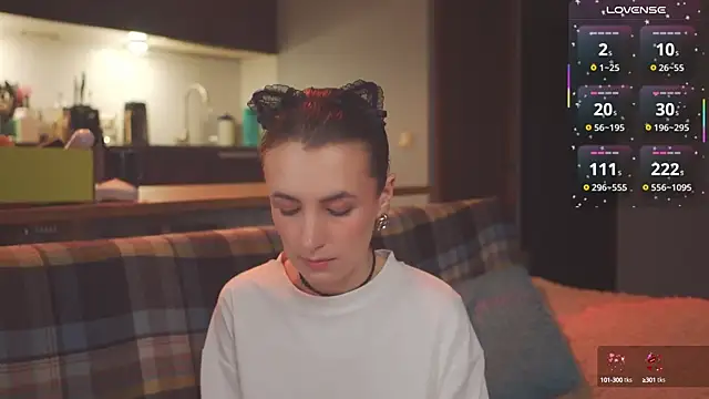 Snapshot of bananya_kitty chatting on February 2025 07:25:01 PM bananya kitty online show from February 2025 07:25:01 PM