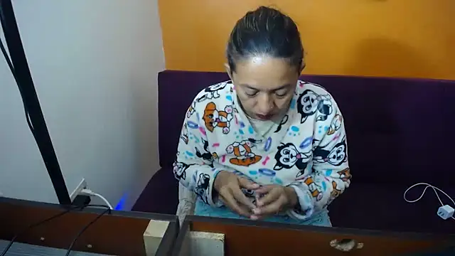 daleska ayala 1 online show from December 2024 12:22:02 PM