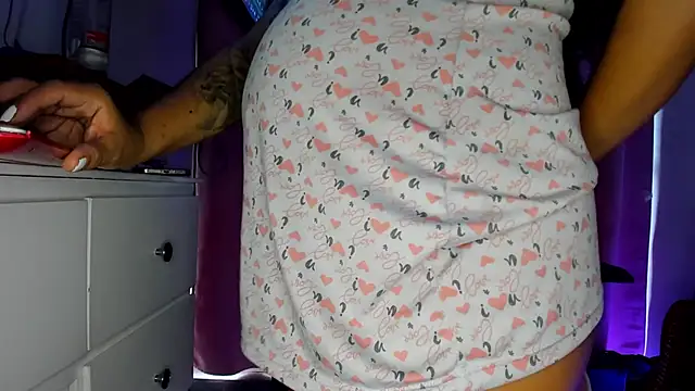 Bonny ebony1 online show from December 2024 10:31:01 PM