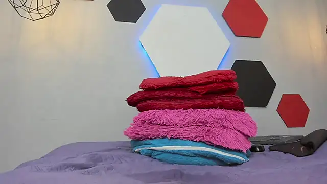 martinaclark online show from January 2025 01:05:02 PM