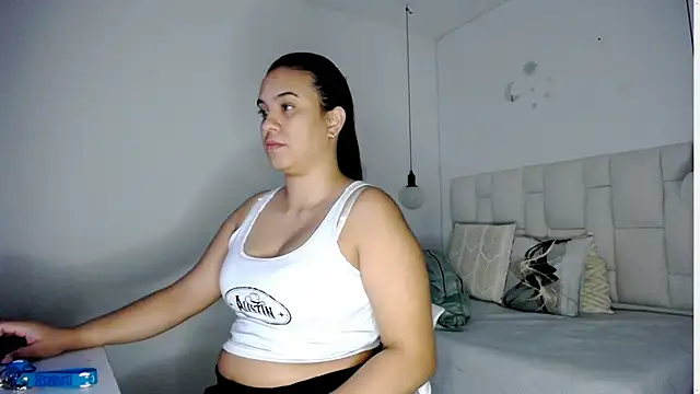 tiffany  pink online show from October 2025 08:07:01 PM