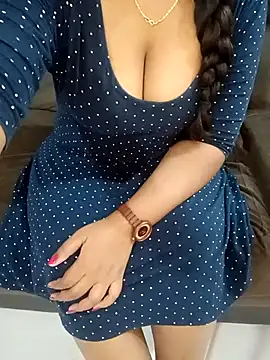 Mounika25 online show from March 2025 07:40:01 PM