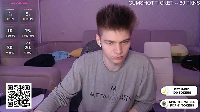 dantebigboi300 online show from December 2024 09:01:01 PM