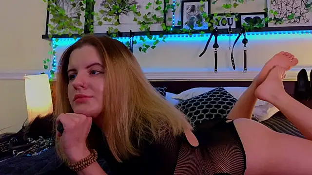 EvaTyrell online show from December 2024 11:13:01 PM