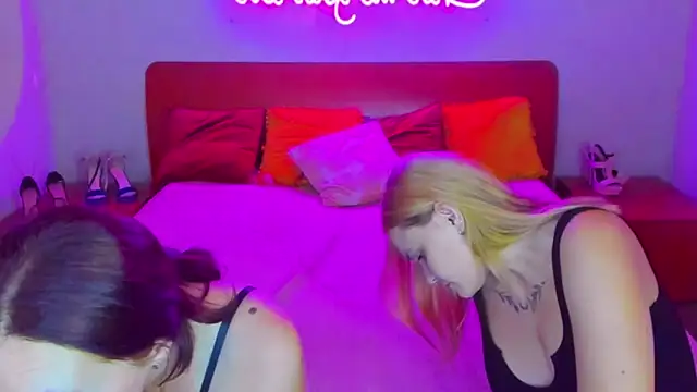 MagicEyess online show from December 2024 02:05:02 PM
