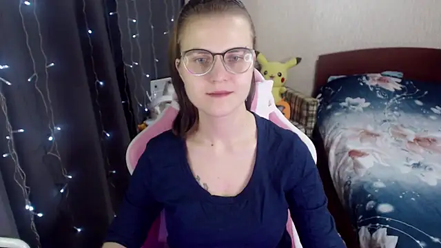 MissBrightShine online show from January 2025 12:24:01 PM