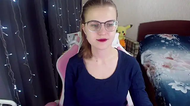 MissBrightShine online show from January 2025 09:40:01 AM