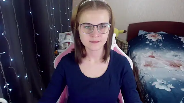 MissBrightShine online show from January 2025 09:59:01 AM
