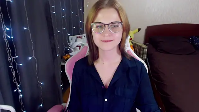 MissBrightShine online show from January 2025 01:46:01 PM