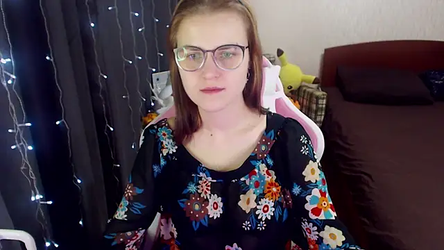 MissBrightShine online show from January 2025 10:08:01 AM