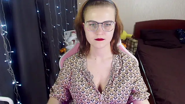 MissBrightShine online show from January 2025 12:47:02 PM