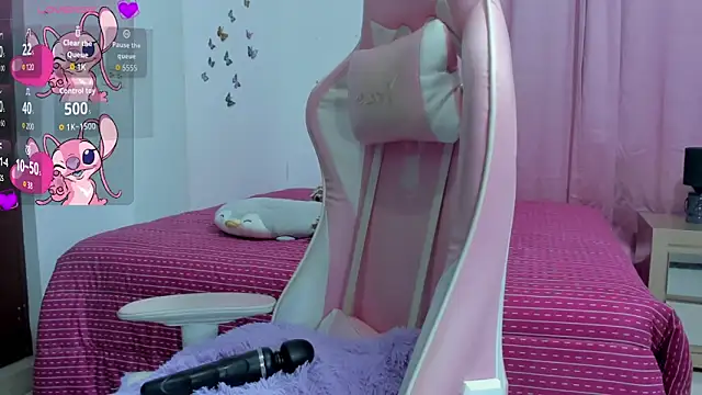 Snapshot of Madison_boom chatting on December 2025 09:13:02 PM Madison boom online show from December 2025 09:13:02 PM