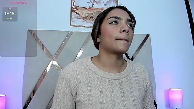 carolynne18 online show from September 2025 12:05:02 PM