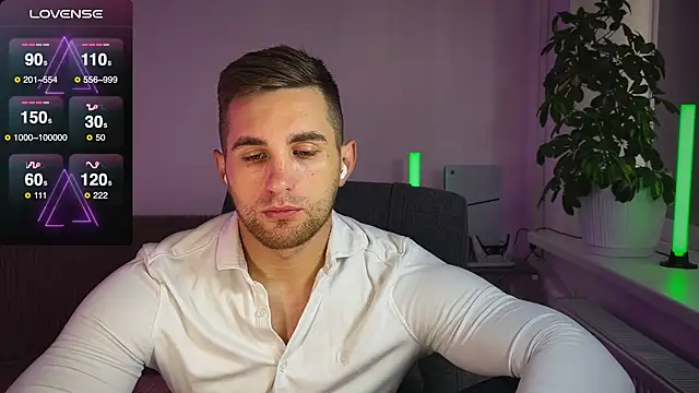 Snapshot of Sweeet__boy chatting on October 2025 09:51:02 AM Sweeet boy online show from October 2025 09:51:02 AM