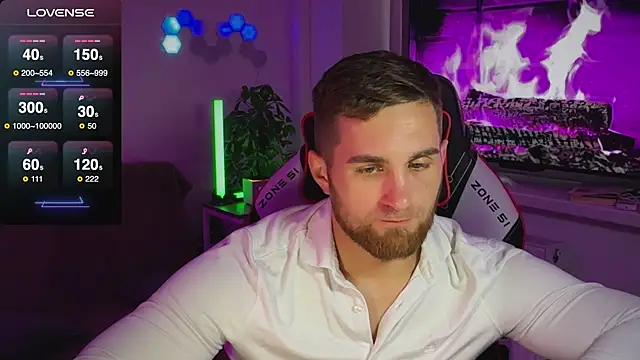 Snapshot of Sweeet__boy chatting on November 2025 12:51:02 PM Sweeet boy online show from November 2025 12:51:02 PM