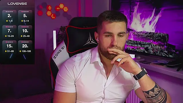 Snapshot of Sweeet__boy chatting on November 2025 12:38:01 PM Sweeet boy online show from November 2025 12:38:01 PM